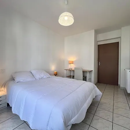 Magnifique 3 Pieces Avec Balcon A Appartamento *
